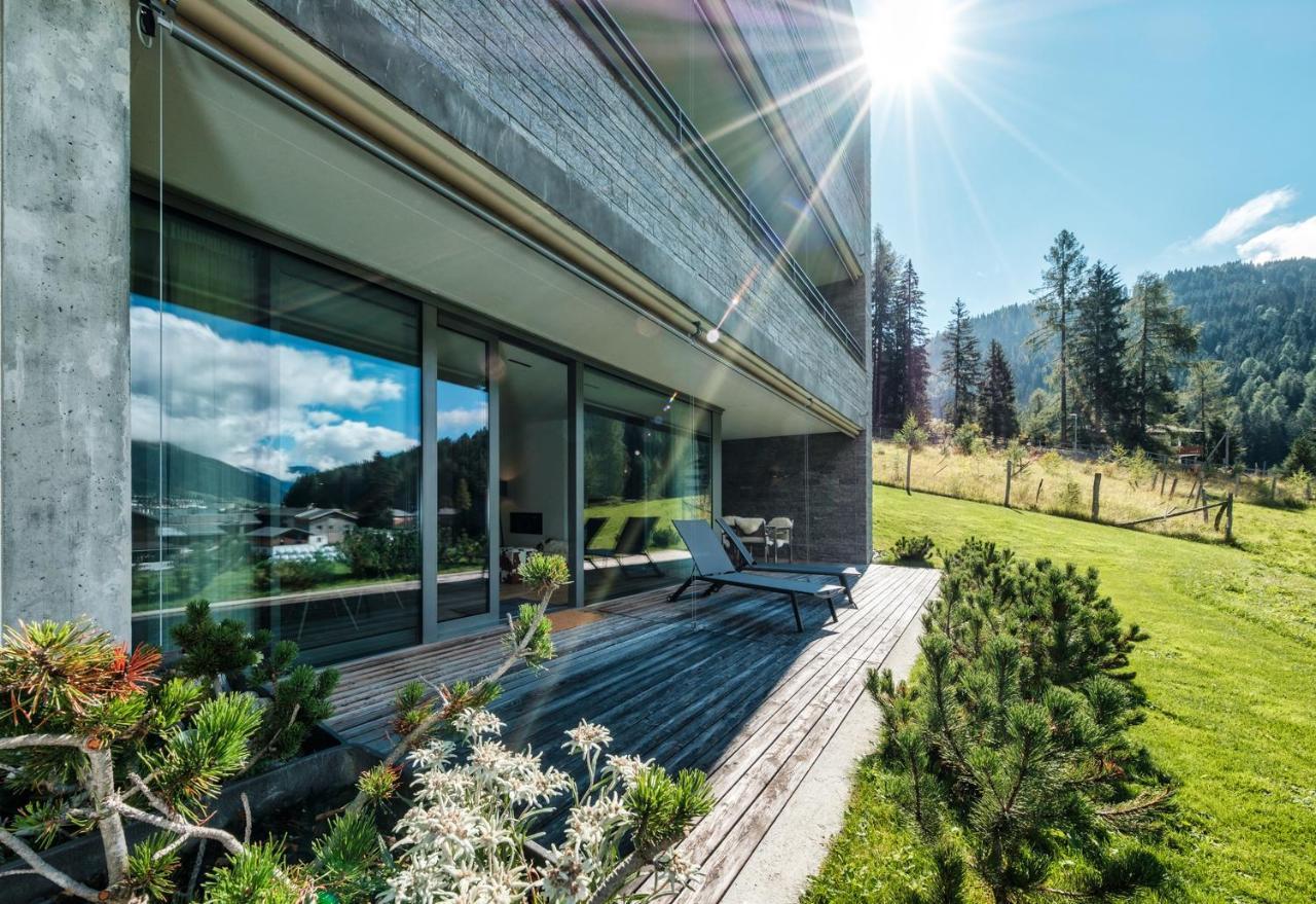 Luxury Panorama Apartment With Alpengold Spa Access Давос Екстериор снимка