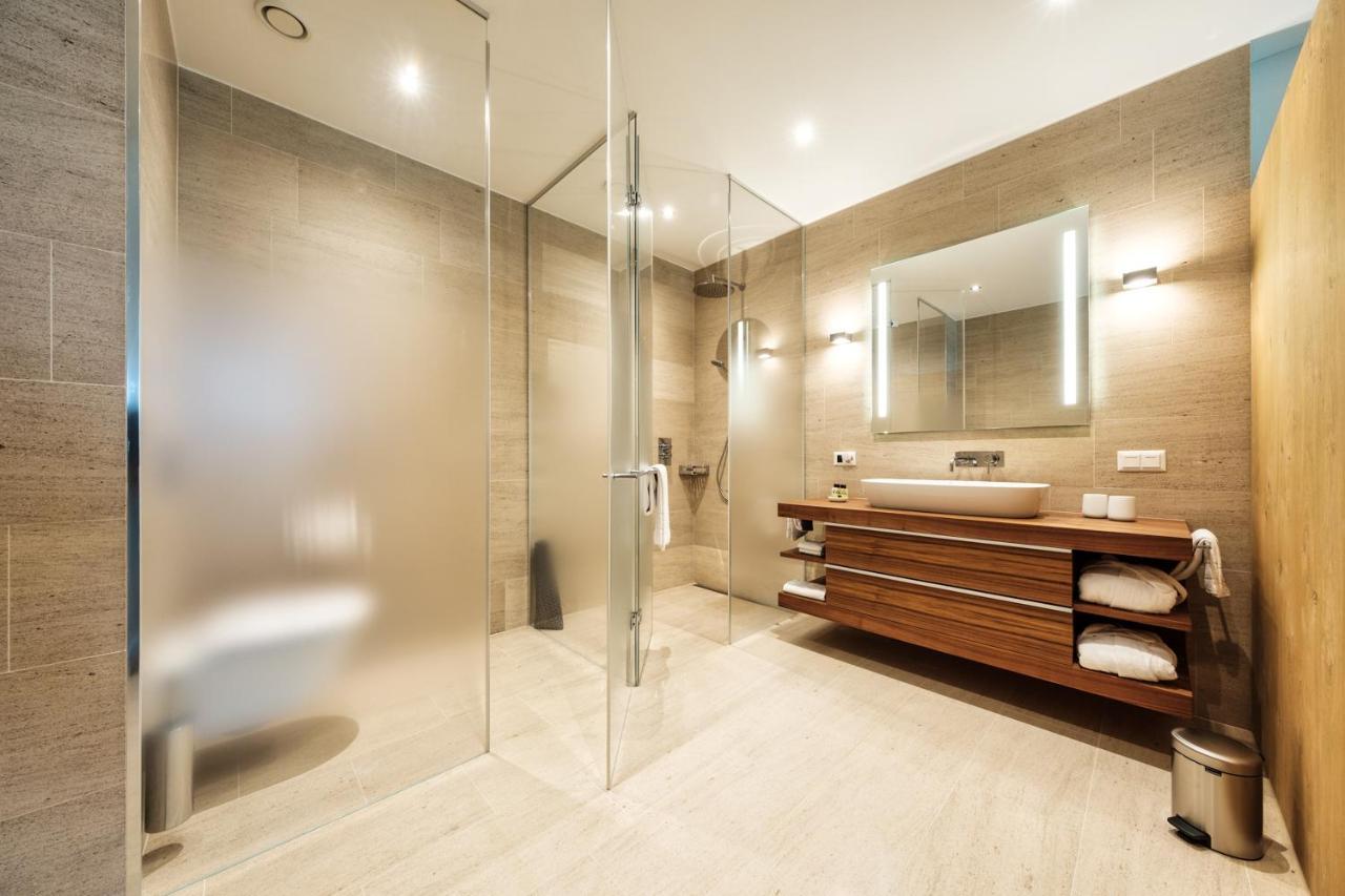 Luxury Panorama Apartment With Alpengold Spa Access Давос Екстериор снимка
