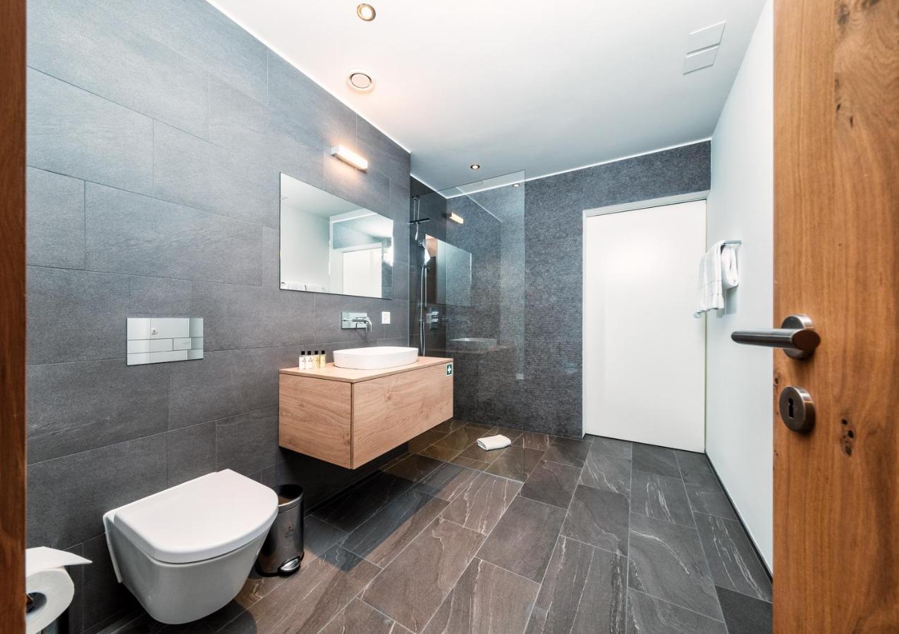 Luxury Panorama Apartment With Alpengold Spa Access Давос Екстериор снимка