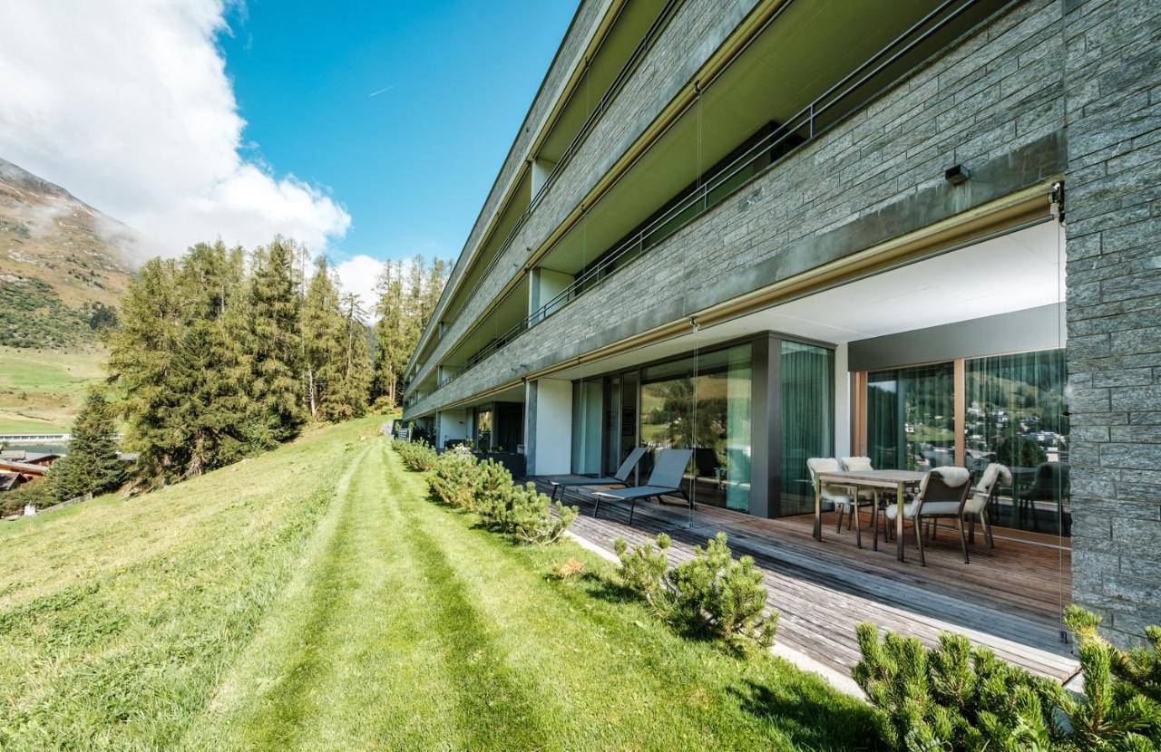 Luxury Panorama Apartment With Alpengold Spa Access Давос Екстериор снимка