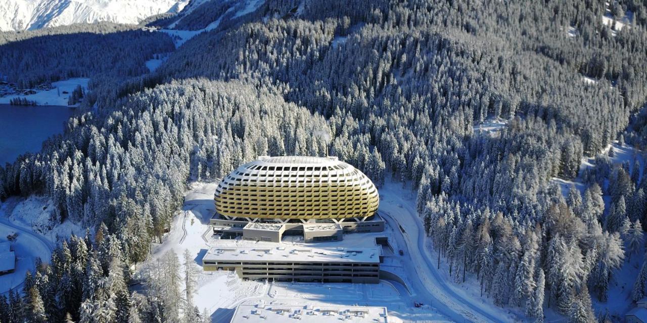 Luxury Panorama Apartment With Alpengold Spa Access Давос Екстериор снимка