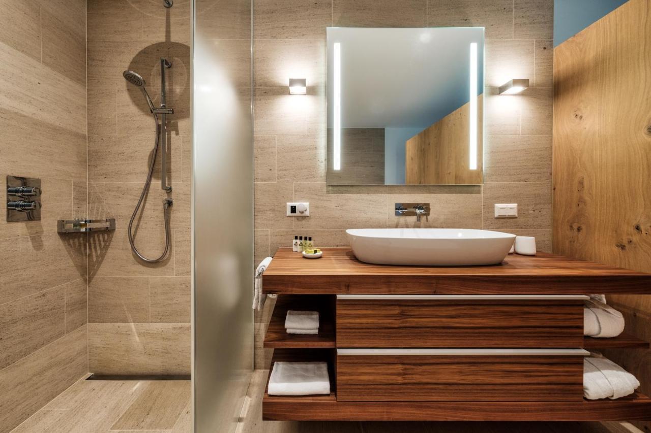 Luxury Panorama Apartment With Alpengold Spa Access Давос Екстериор снимка